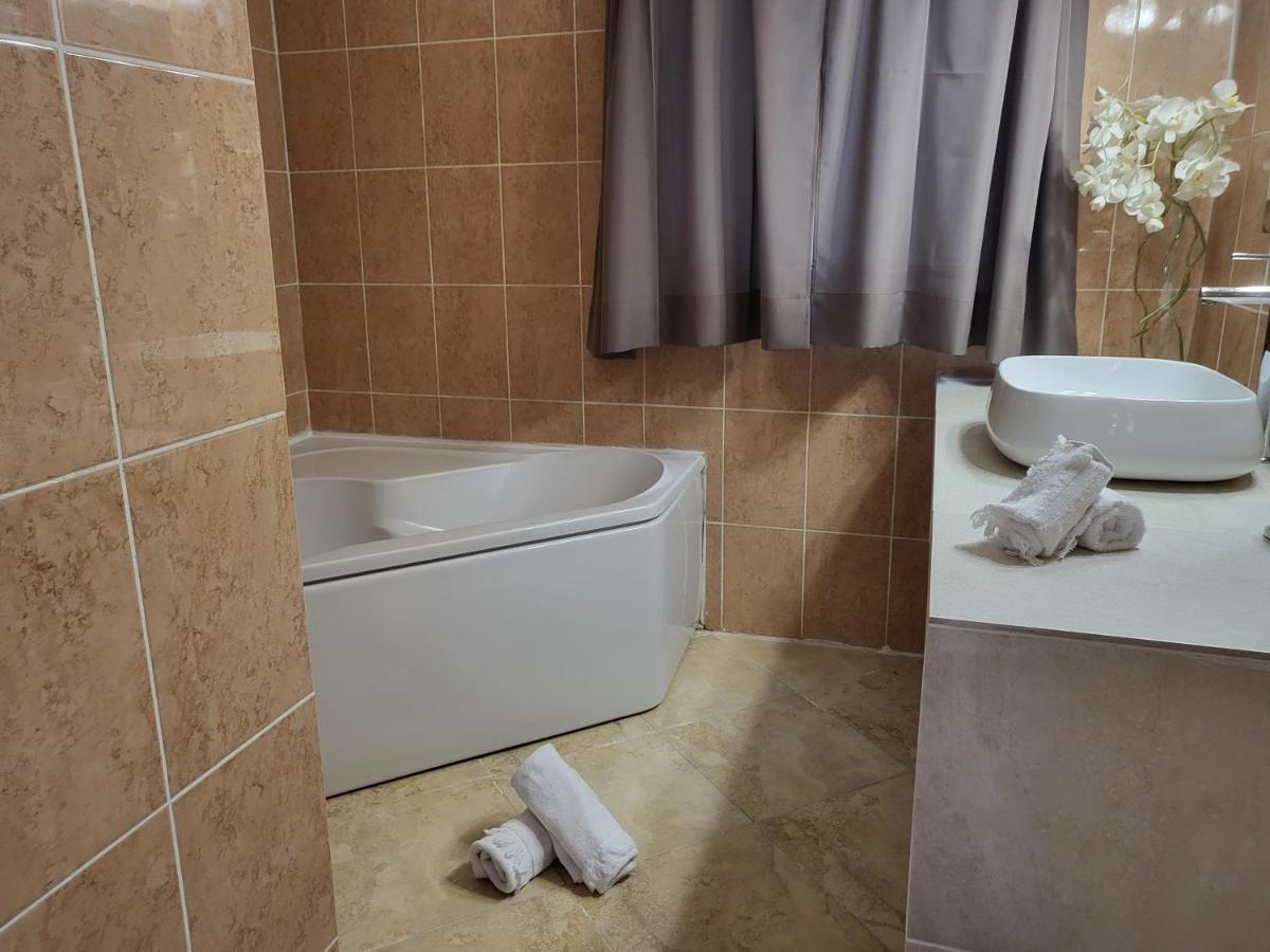 Villa Petra Bianca Suite & Chambre A 10Mn A Pied Du Port De Bonifacio Bonifacio  Kültér fotó