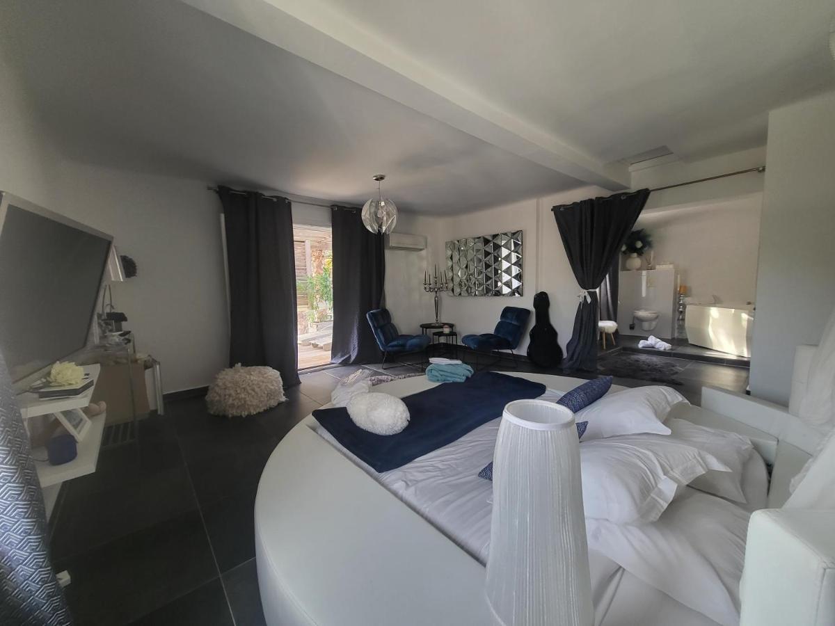 Villa Petra Bianca Suite & Chambre A 10Mn A Pied Du Port De Bonifacio Bonifacio  Kültér fotó